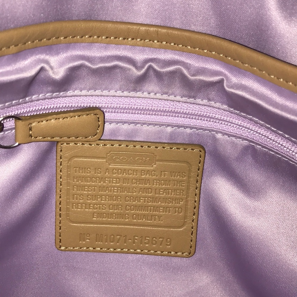Used Coach bag - Picture 2 of 4